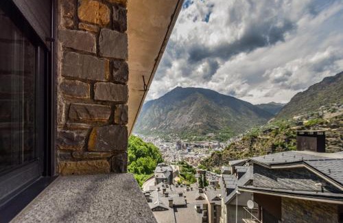 Escaldes-Engordany Apartamento | Encantador Atico cerca de Caldea, Molleres HUT 6793