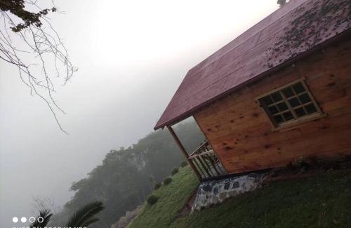 Juanacatlán Chalet De Esquí | Encantadora cabaña de madera, descanso y confort.