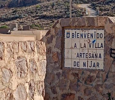 Nijar Casa | Encantadora casa-CUEVA en pleno barrio alfarero de Nijar