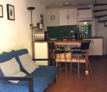 Piedralaves Casa | Encantadora casa en centro Piedralaves