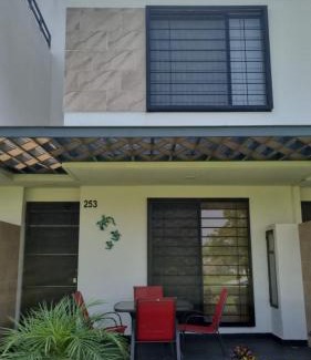 Xochitepec Casa | Encantadora casa en Morelos con alberca
