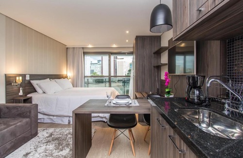Reboucas Apartamento | Encanto e Requinte - Studio Central - 7th007