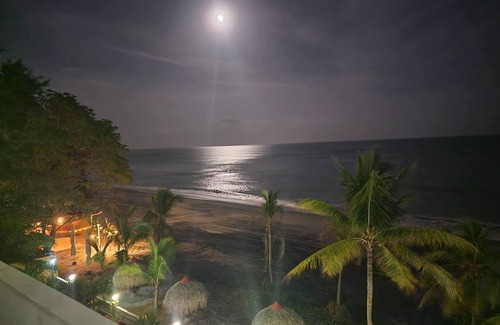 Nueva Gorgona Apartamento | Encanto en Playa Serena - Gorgeous 2BR apt on Panama's black sand beach & pool