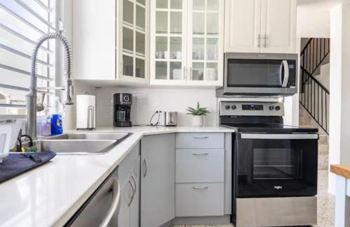Isabela Casa | Encanto house with king bed