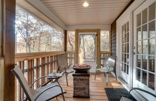 Hiawassee Casa | Enchanted Forest Cottage with Hot Tub!