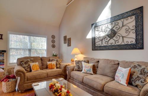 Hiawassee Casa | Enchanted Forest Cottage with Hot Tub!