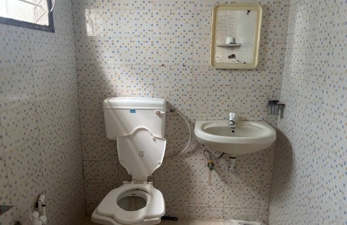 Infocity Casa | Enchanting 1-bedroom Homestaywith Attached washroom and separate entry