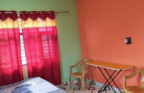 Chachian Otro | Enchanting 2-bedroom farmhouse in Nagri. Situated in Dhauladhar mountain range.