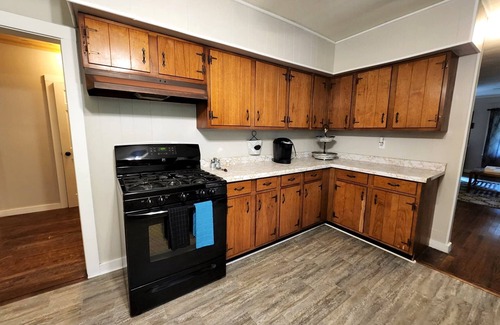 Van Buren Casa | Enchanting 3 bedroom home with large yard