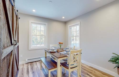Gorham Casa | Enchanting 3BR Farmhouse Retreat Nature Getaway
