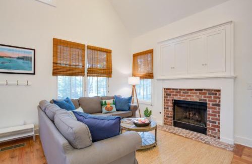 Andersonville Casa | Enchanting Andersonville Home Steps to Norris Lake