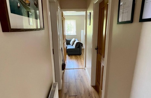 Carnlough Apartamento | Enchanting apartment with partial sea views incharming Carnlough