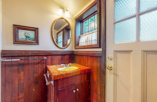 Lakeport Casa | Enchanting Corner Lot Home with Storybook Yard