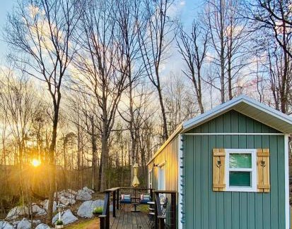Newport Casa | Enchanting Cottage In The Woods