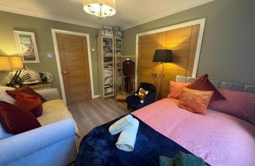 Walsden Casa | Enchanting Haven