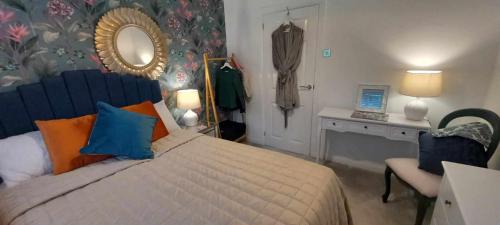 Walsden Casa | Enchanting Haven