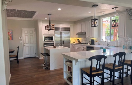 Fallbrook Complejo | Enchanting Luxury 1-Level Home, Lagoon Style Infinity Pool & Spa, Private 1 Acre