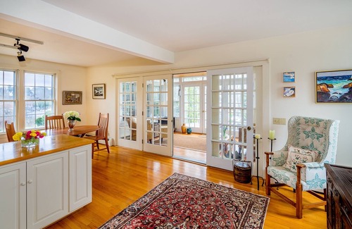 Camden Apartamento | Enchanting Suite Overlooking Rockport Harbor