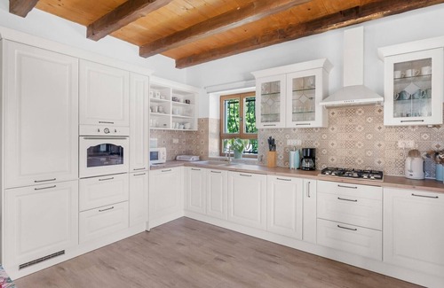 Radetici Villa | Villa Marijanin Vrt / Beautiful Villa Marijanin Vrt in Tinjan, central Istria