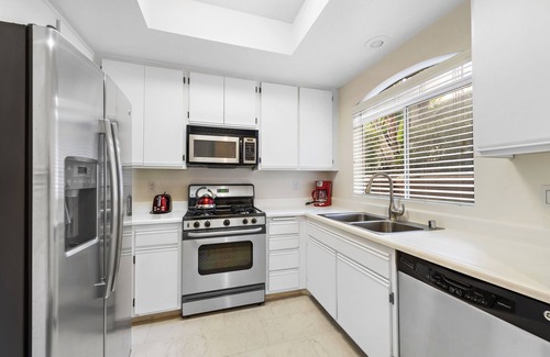 Laguna Niguel Condominio | Encore, 2 Bed Condo, Pool, Ritz, Waldorf Asteria