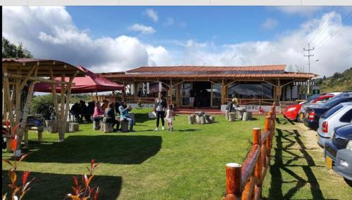 Guatavita Otro | EnCubo Glamping Guatavita