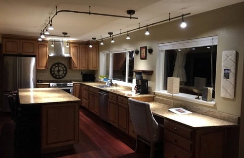 West Hills Casa | End Of The Point - Casa Principal