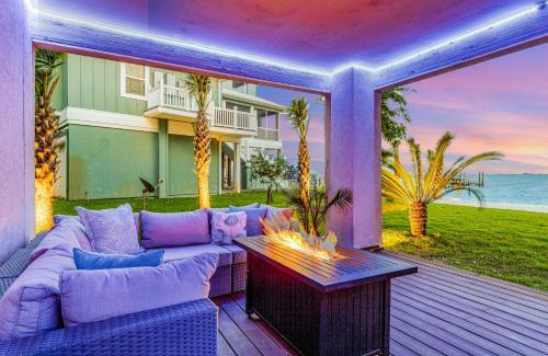 Gulf Breeze Casa | End of the Road