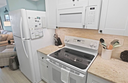 Ocean City Condominio | Corner Unit at the Inlet - 2 Blocks to the Boardwalk!