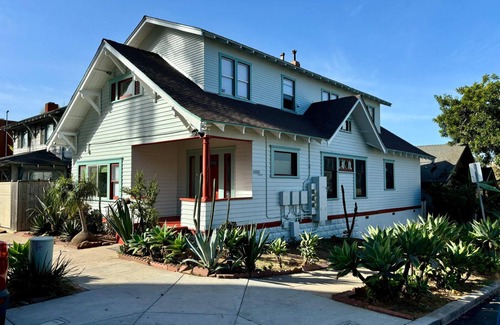 Golden Hill Apartamento | Endearing Golden Hill Studio