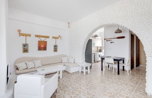 Vari Casa | AZUL SIN FIN de Syros (complejo Fabrika)