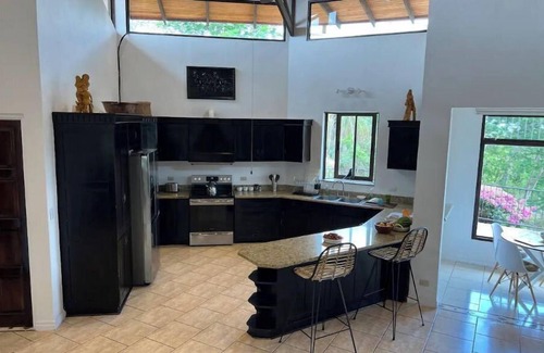 Atenas Villa | Endless charm in the heart of the Central Valley