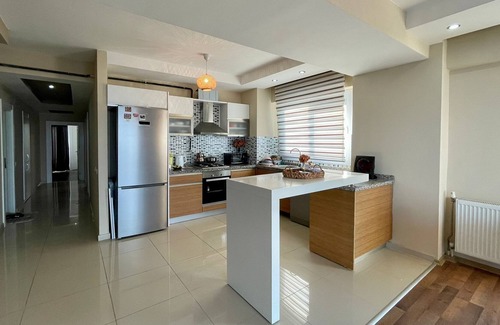 Mezetli Apartamento | Endless Ocean View Large Apartment with Waterpark