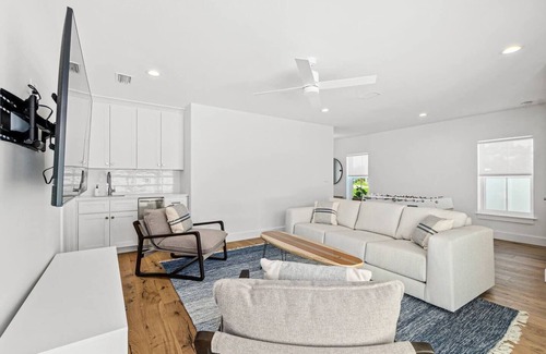 St. Augustine Beach Villa | Endless Summer Oasis heated pool and putting green