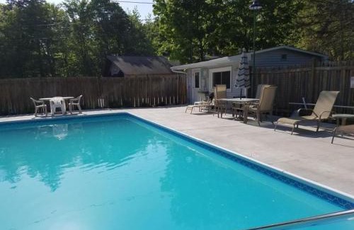 South Haven Casa | Endless Summer- heated pool- close to beach