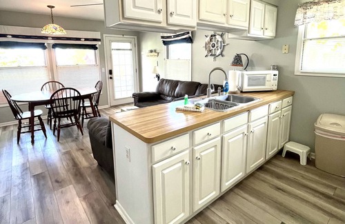 South Haven Cabina | Endless Sunsets Cabin 2