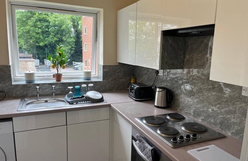 Highlands Apartamento | Enfield City Apartment Retreat