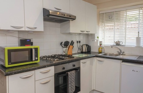 Combe Martin Cabaña | Enginefield