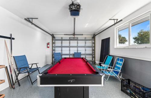 Englewood South Casa | Englewood Escape 3BR Canal Front with Pool