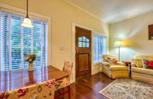 Lake Junaluska Casa | English Roses
