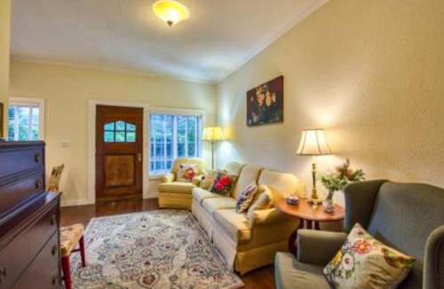 Lake Junaluska Casa | English Roses