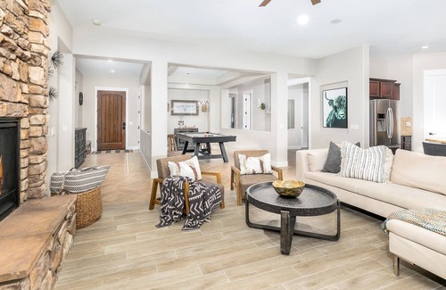 Sonoran Foothills Casa | Enjoy 2 Primary Suites, Heated Pool & Spa, Fun Game Room, Fire Pit, BBQ, More