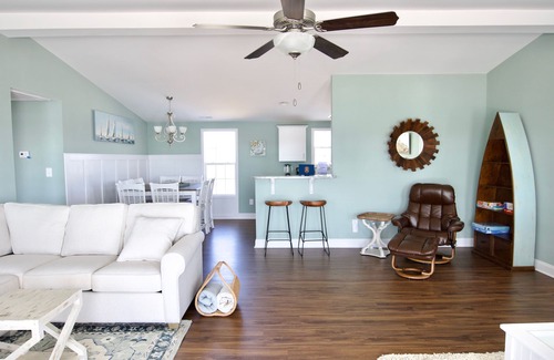 Cedar Point Casa | Enjoy a 3-bedroom waterfront vacation home just 10 minutes from Emerald Isle