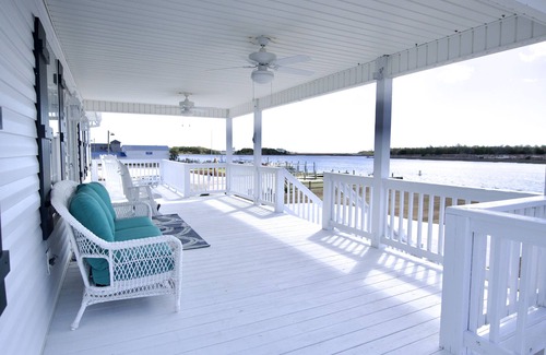 Cedar Point Casa | Enjoy a 3-bedroom waterfront vacation home just 10 minutes from Emerald Isle
