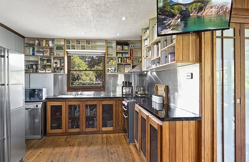 Lowanna Casa | Enjoy a 5-star experience in the Australian bushland, Ideal for group retreats