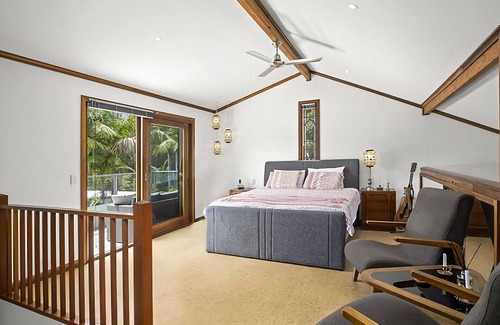 Lowanna Casa | Enjoy a 5-star experience in the Australian bushland, Ideal for group retreats