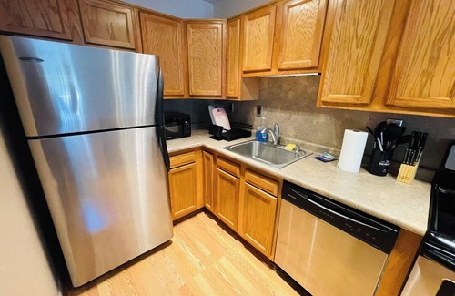 Elkins Park Apartamento | Enjoy a comfortable stay in this cozy 1-bedroom apartment in Elkins Park, PA