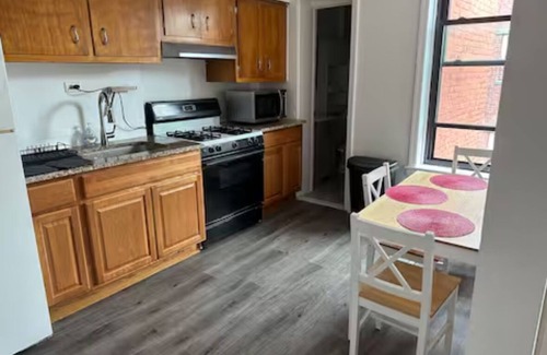 Bulls Ferry and Jacob's Ferry Apartamento | Enjoy a cozy apartment just 20 minutes from Manhattan.