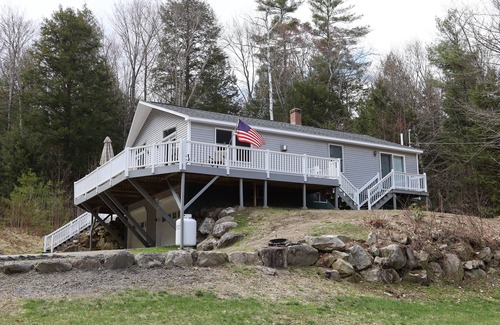 Campton Casa | Enjoy a Cozy White Mountain Adventure at this Private, Pet Friendly Home! (BR76C)