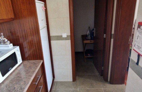 Porto Judeu Casa | Disfruta de una excelente vista en un vecindario tranquilo