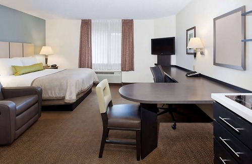 Horsham Casa | Enjoy a Hassle-free and Soothing Stay! Free Parking, Pet-friendly Property
